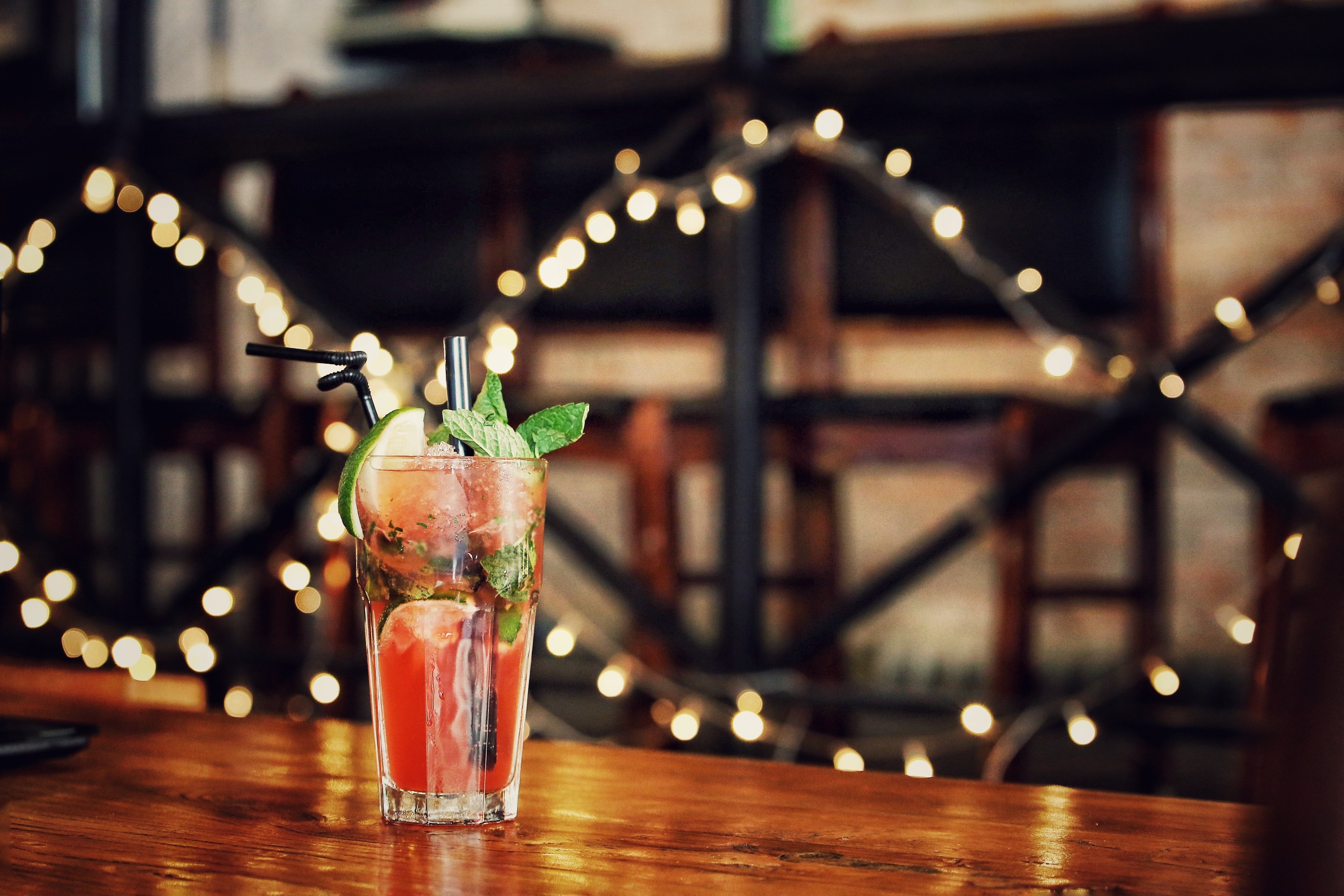 Need Cash for the Holidays? How to Become a Bartender
